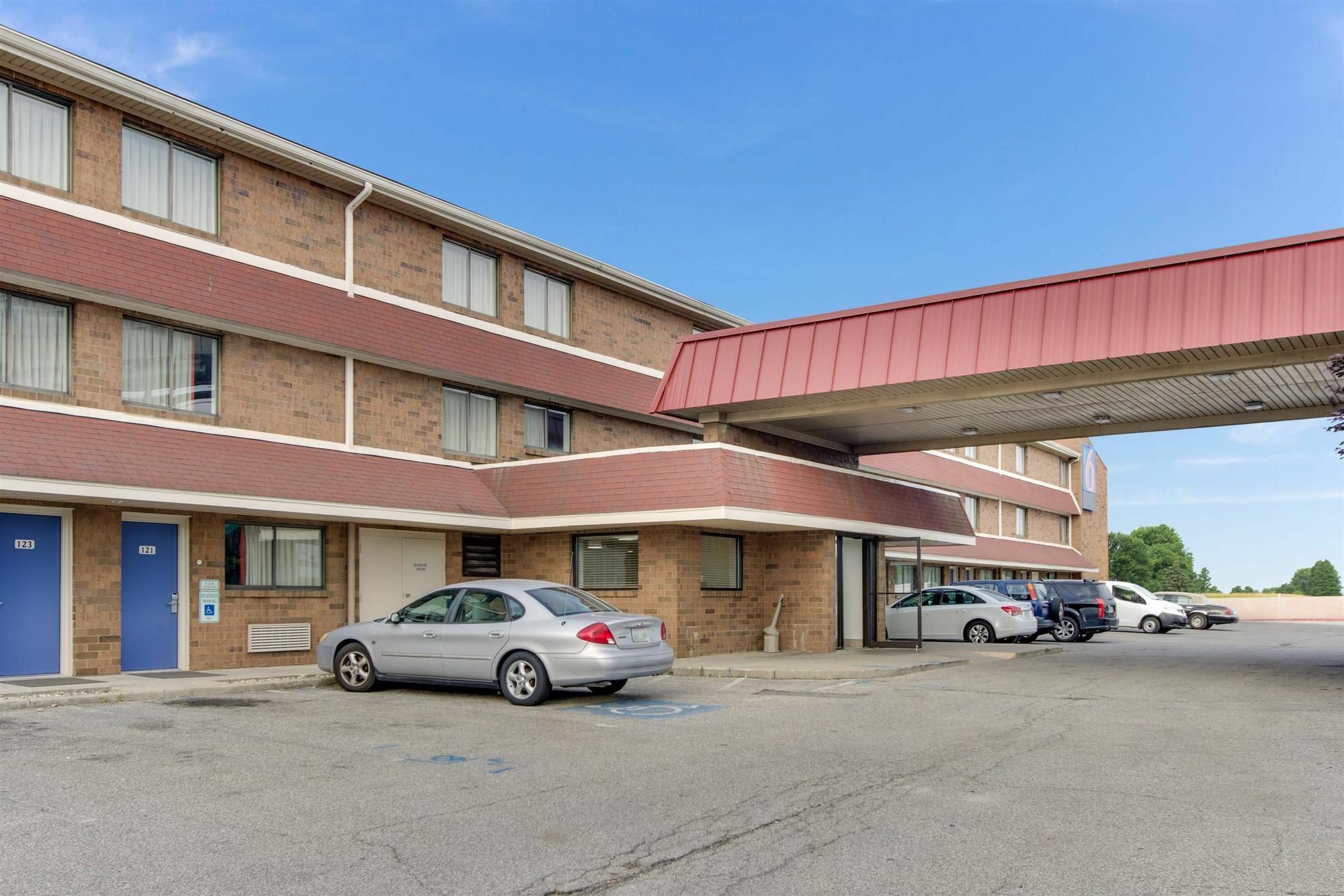 Red Roof Inn Plus+ Columbus - Worthington Exteriér fotografie